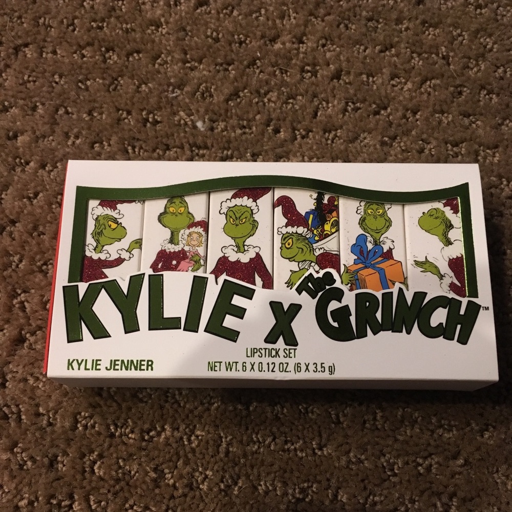 Kylie grinch full lipstick set NIB